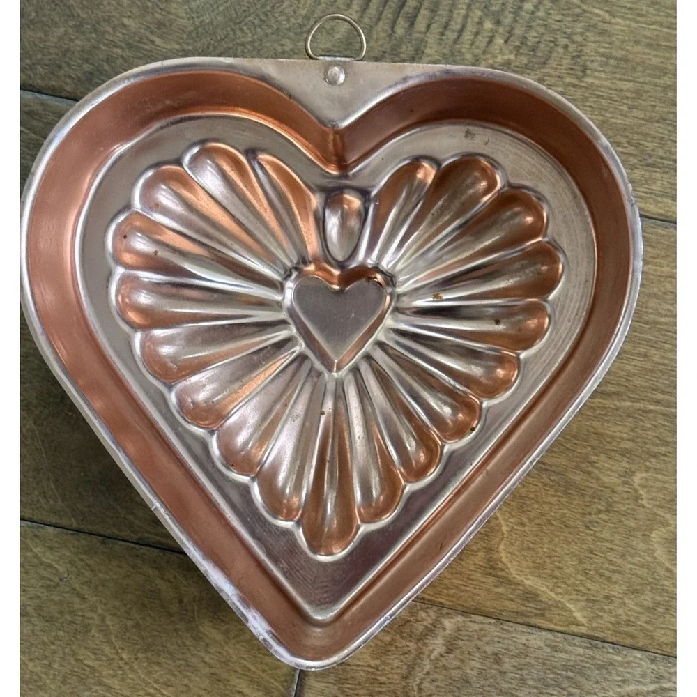 Vintage Jello & Cake Molds 7